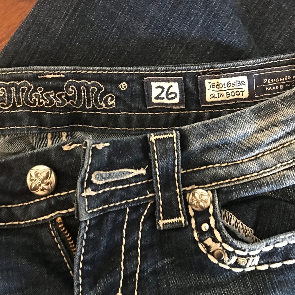 Buckle Miss Me jeans